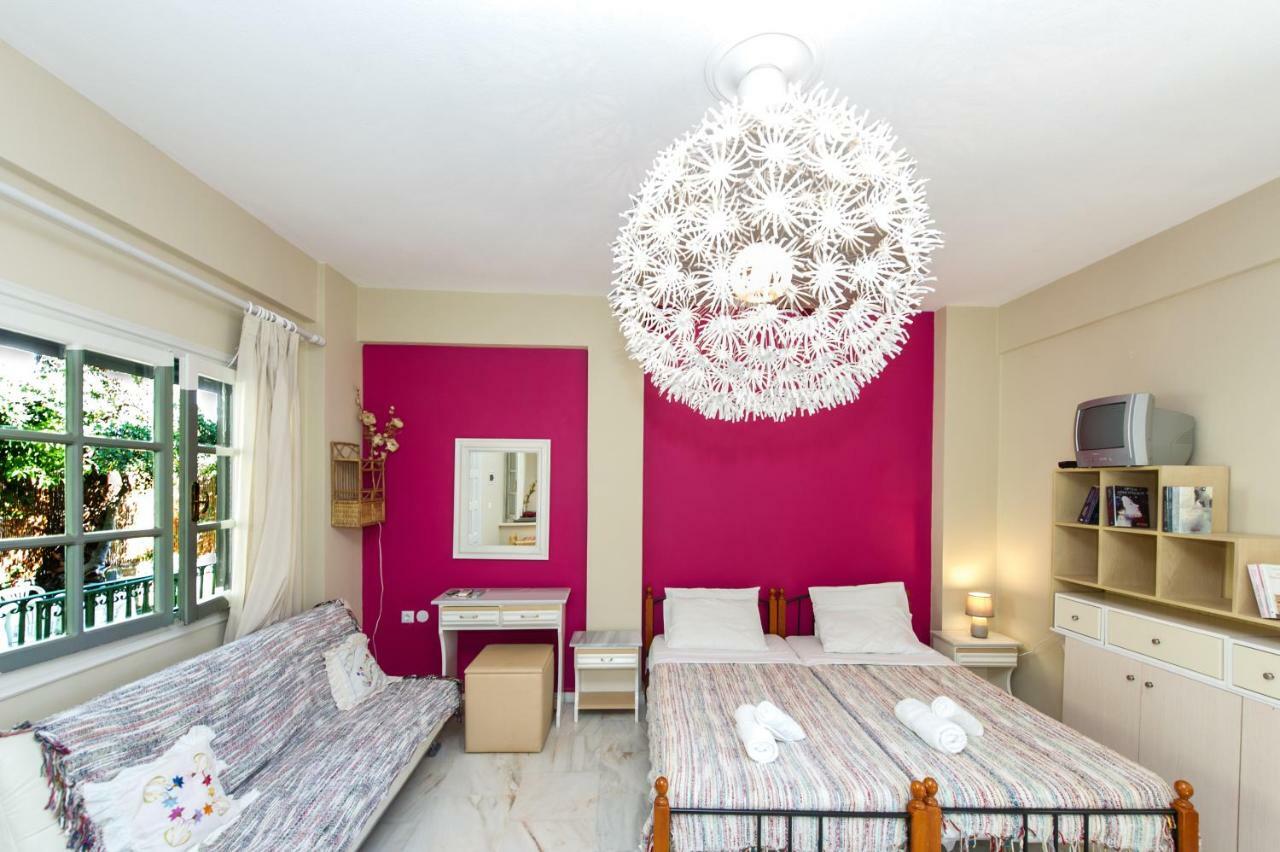 Anesis Apartments Храни Екстериор снимка
